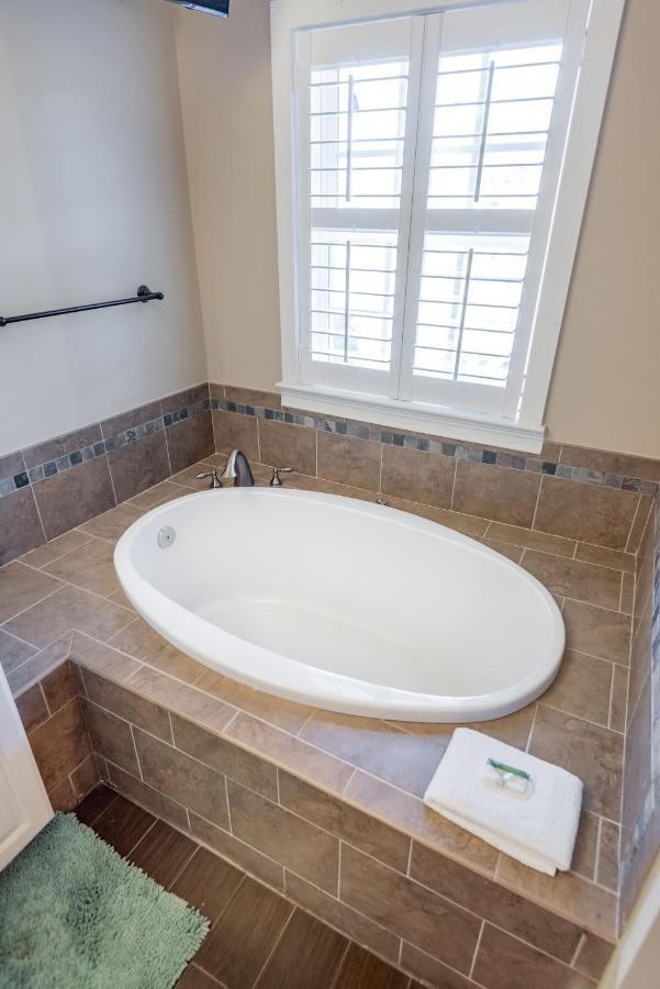 114 W Huron - Sand Castle - Saltwater Pool - Heated Upon Request Folly Beach Buitenkant foto